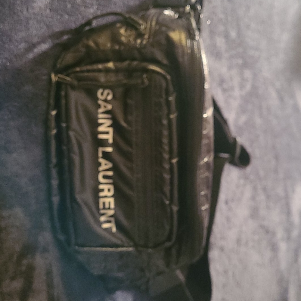 Saint Laurent Fanny Pack - Picture 2 of 3